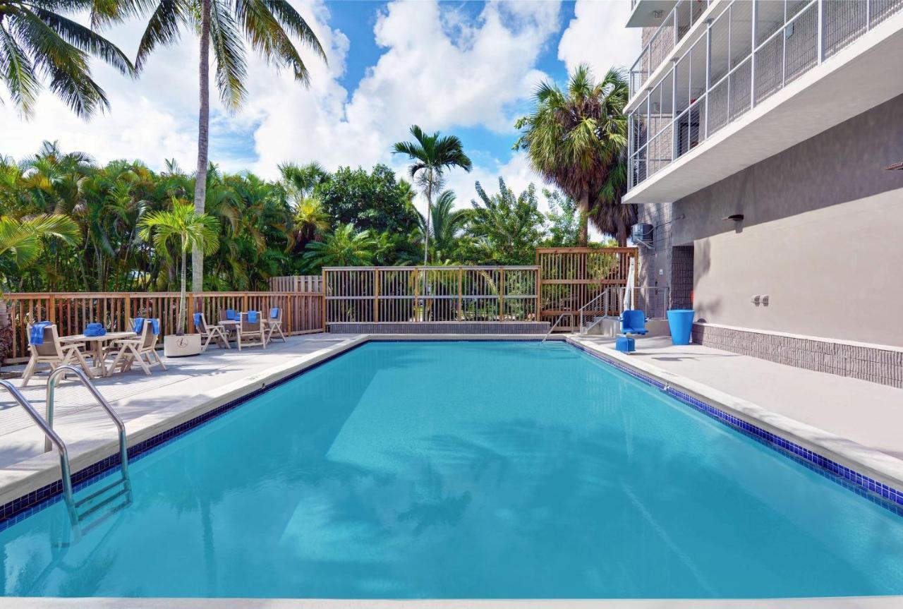 Motel 6-Cutler Bay, Fl Exteriör bild