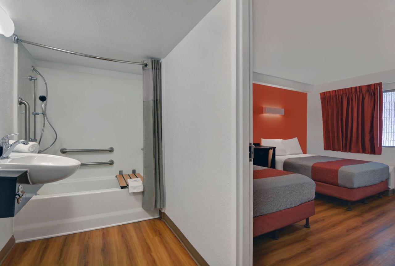 Motel 6-Cutler Bay, Fl Exteriör bild