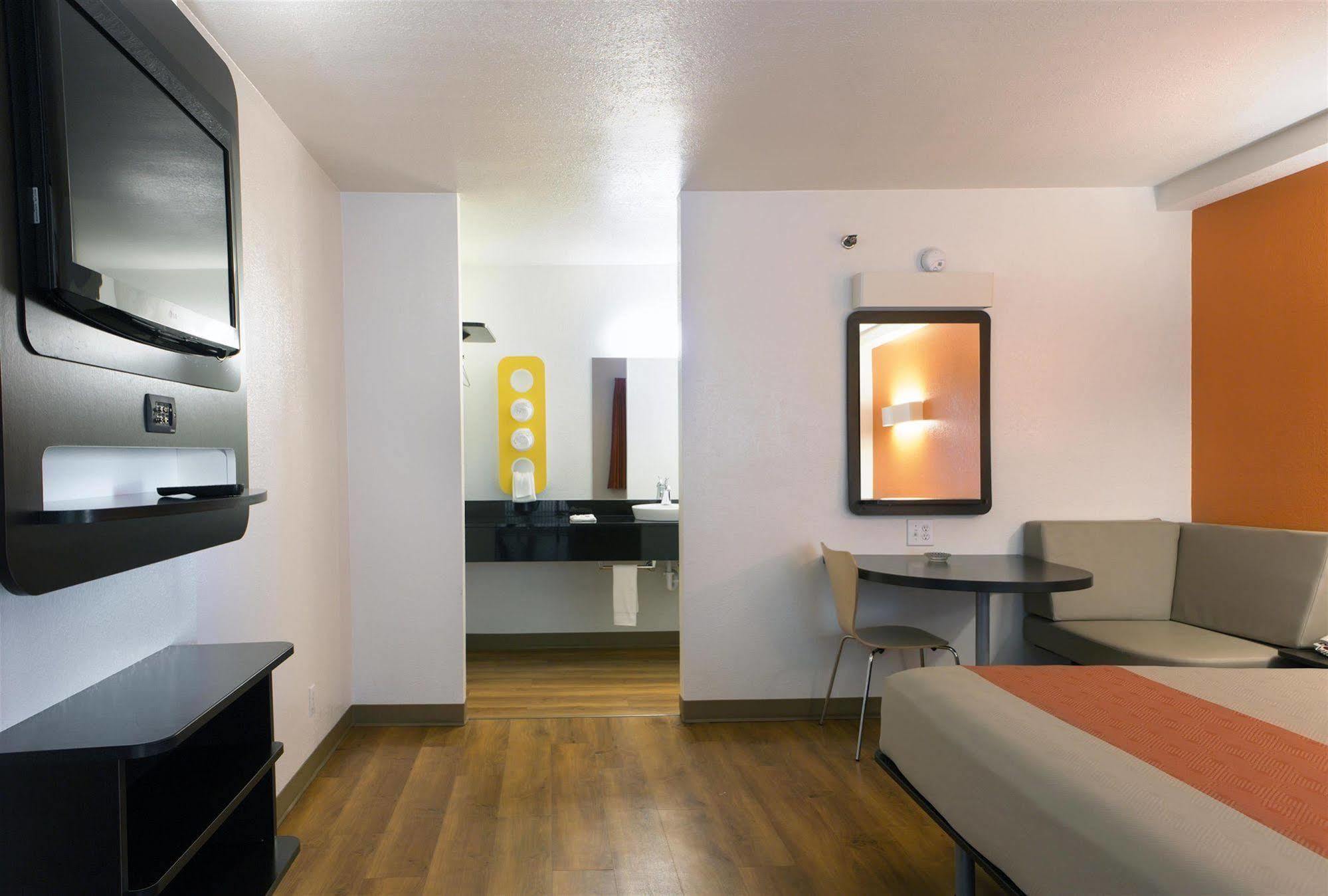 Motel 6-Cutler Bay, Fl Exteriör bild