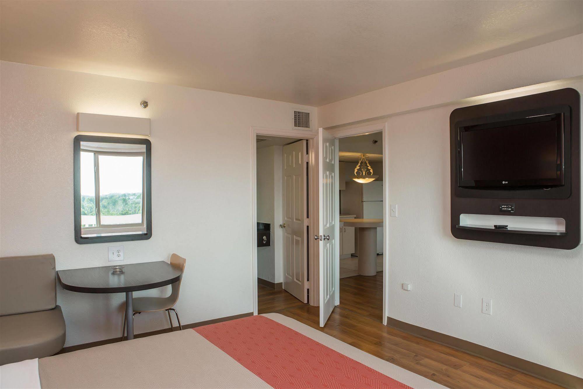 Motel 6-Cutler Bay, Fl Exteriör bild